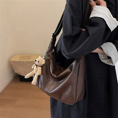 AURA CRESCENT | LEATHER CROSSBODY BAGS - Aura Carry